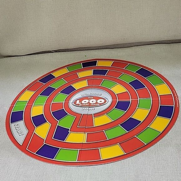THE LOGO BOARD GAME   THE BRANDS YOU LOVE  SPINMASTER GAMES   Complete  ages 12+ - Picture 6 of 6